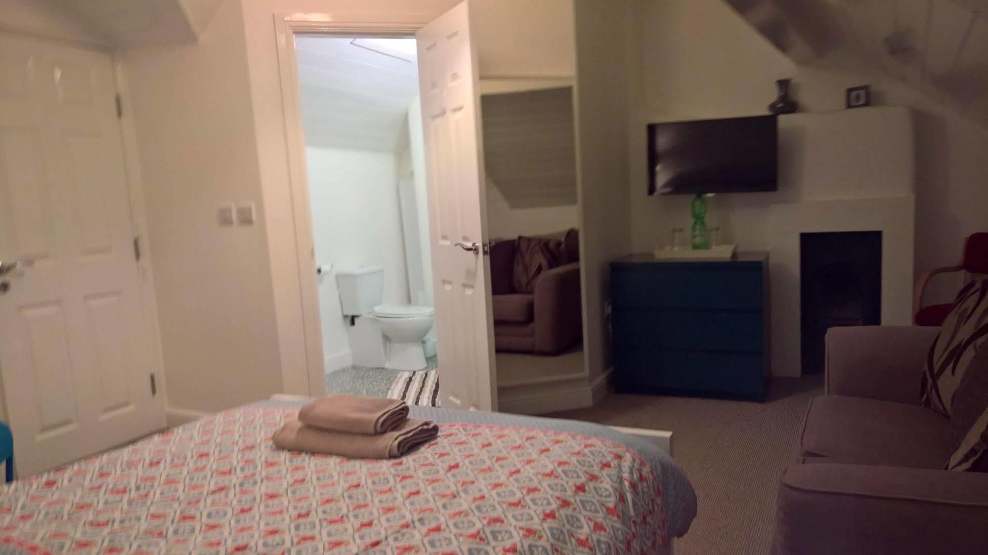 Regent Serviced Suites Doncaster Bagian luar foto